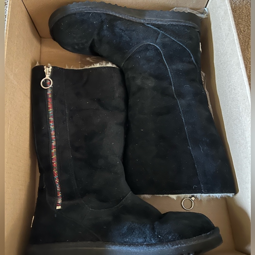 black hayden uggs